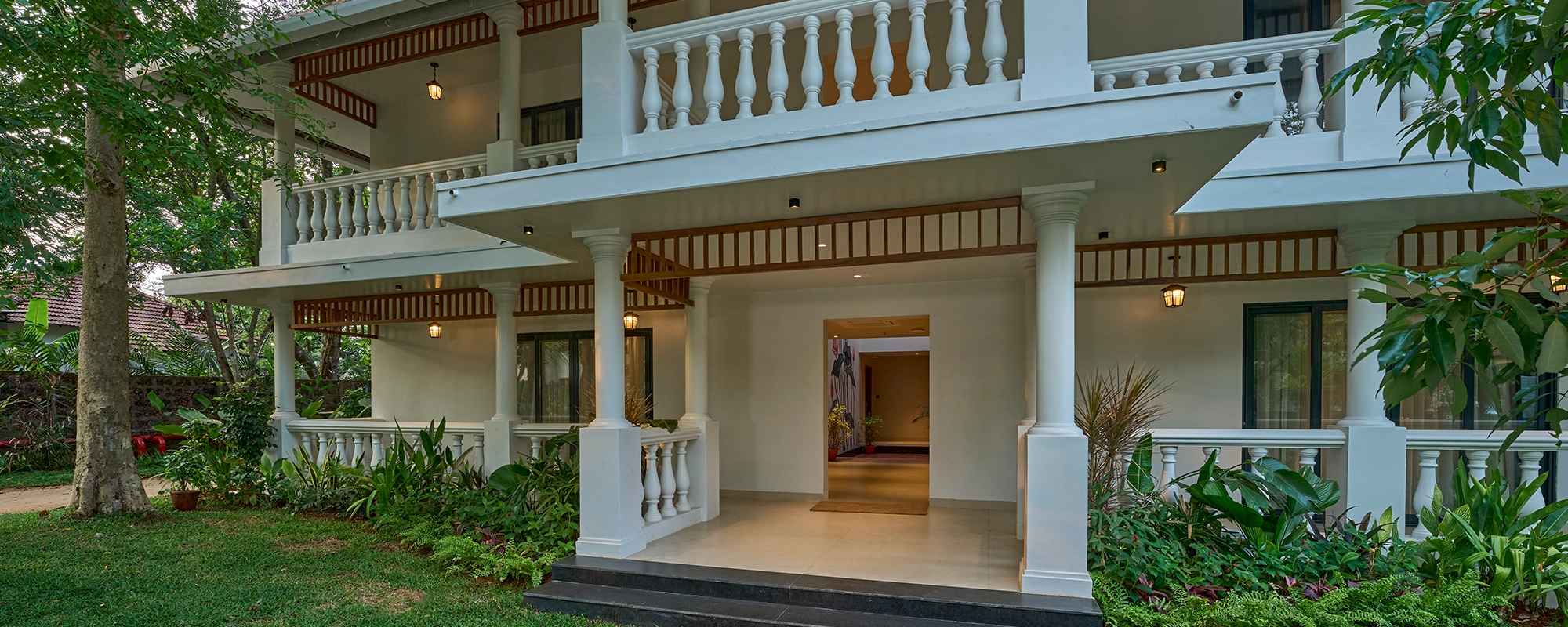 World Backwaters, Backwater Resort , Vembanad Lake, Alappuzha