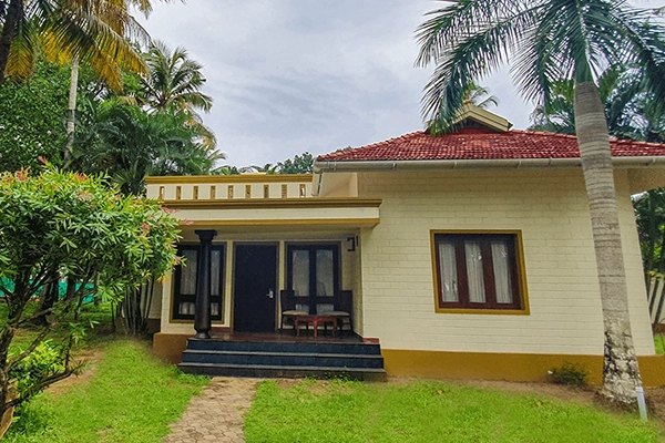 World Backwaters, Backwater Resort , Vembanad Lake, Alappuzha